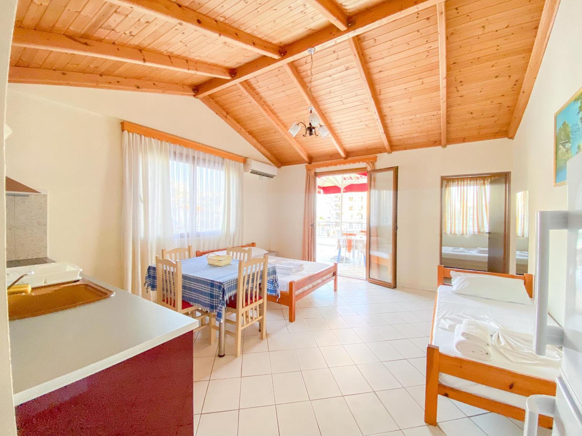 Summerland Saranda Exterior foto