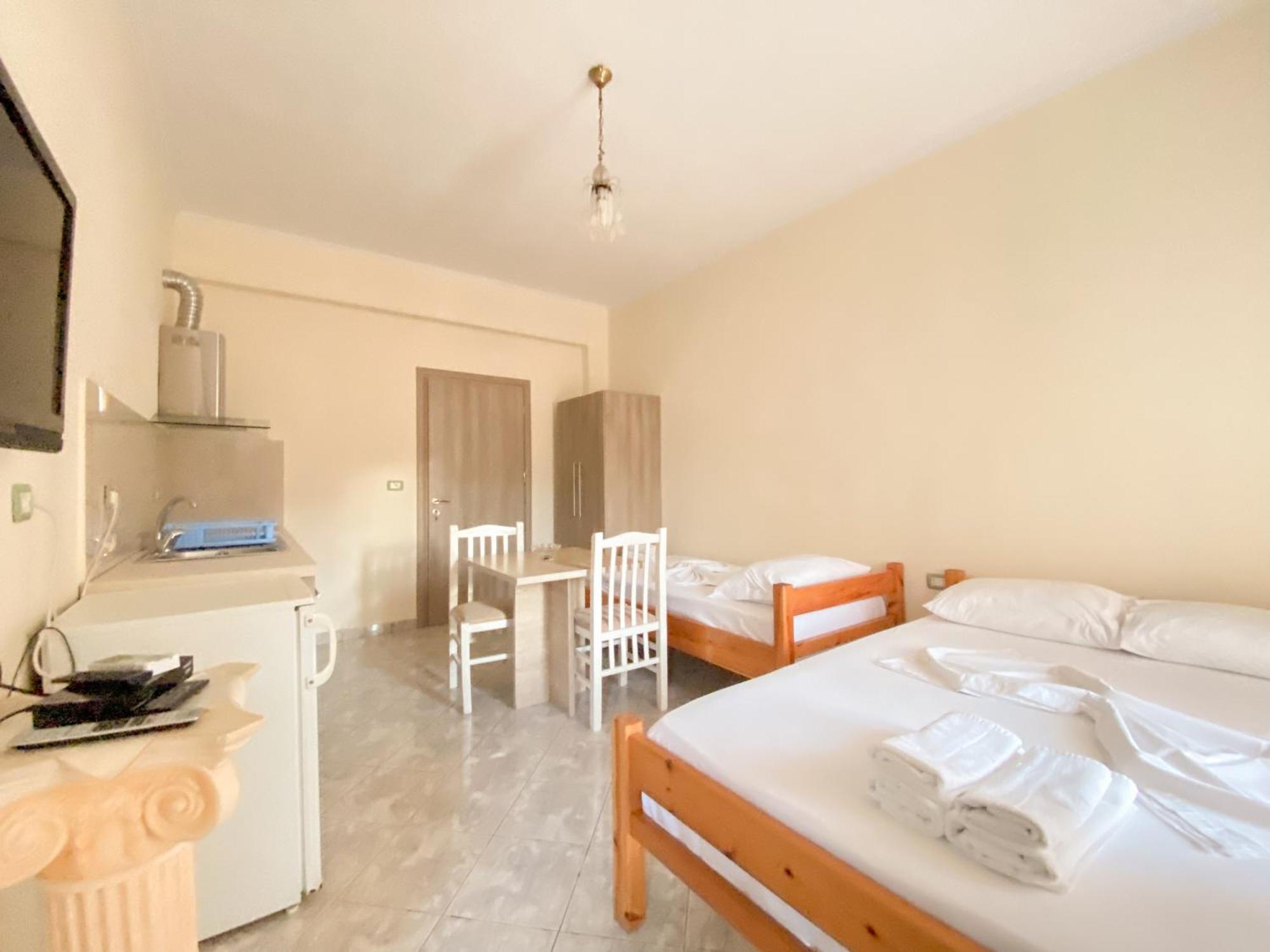 Summerland Saranda Exterior foto